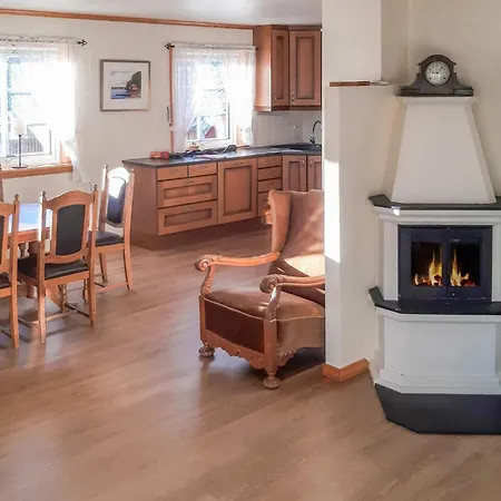 Lejlighed 4 Person In Lyngdal, Cleaning Included *