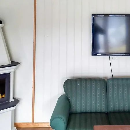 4 Person In Lyngdal, Cleaning Included * Lyngdal